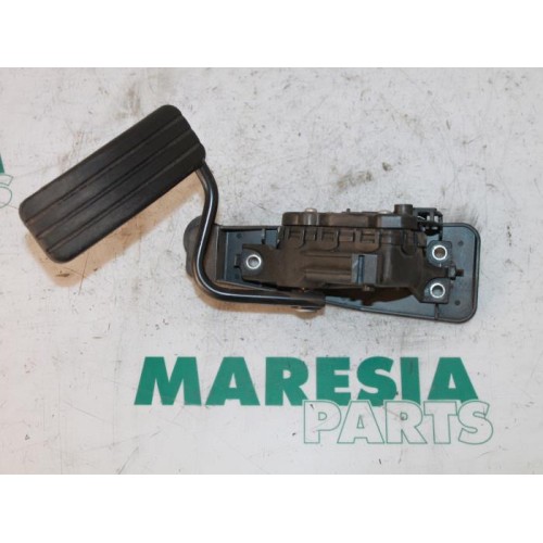 Renault - Espace - Gaspedalposition Sensor