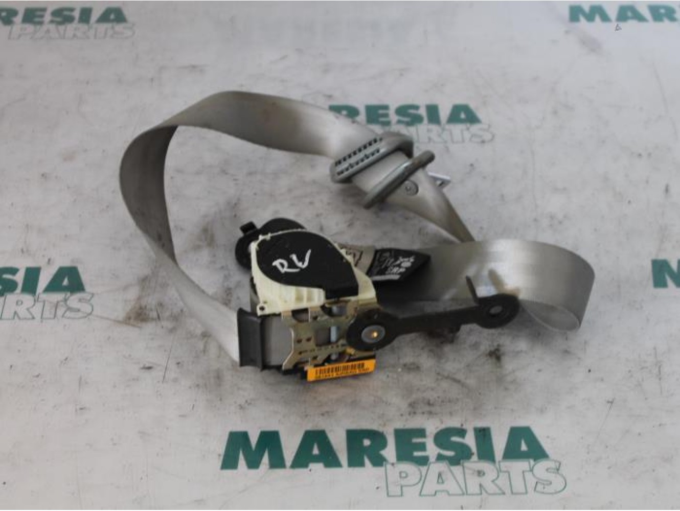 Renault - Clio - Front seatbelt, right