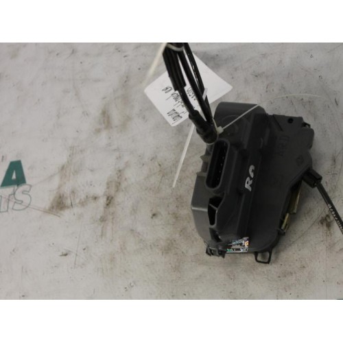 Renault - Laguna - Rear door mechanism 4-door, right