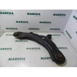 Renault - Megane Scenic - Front lower wishbone, right