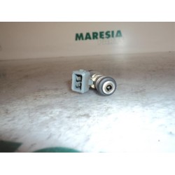Renault - Megane - Injector (petrol injection)
