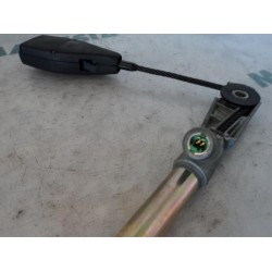 Renault - Vel Satis - Gurtsrammer links