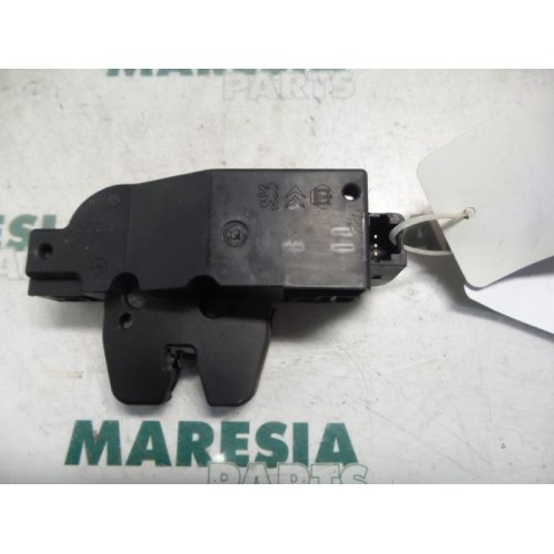 Citroen - C3 - Tailgate lock mechanism