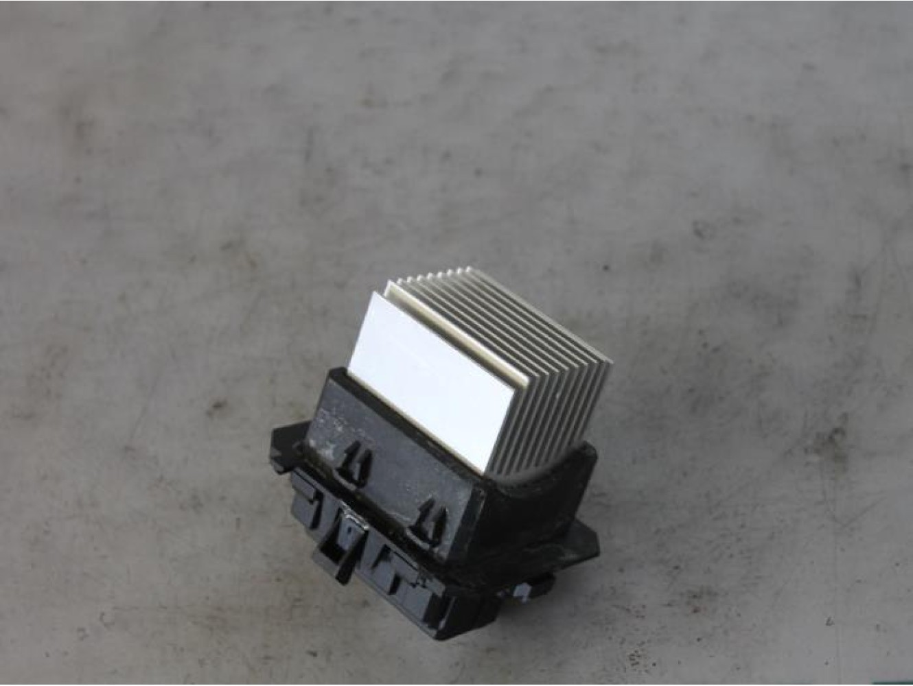 Peugeot - 207 - Heater resistor