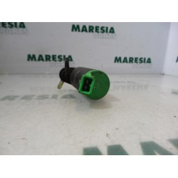 Peugeot - 206 - Scheibensprüherpumpe vorne