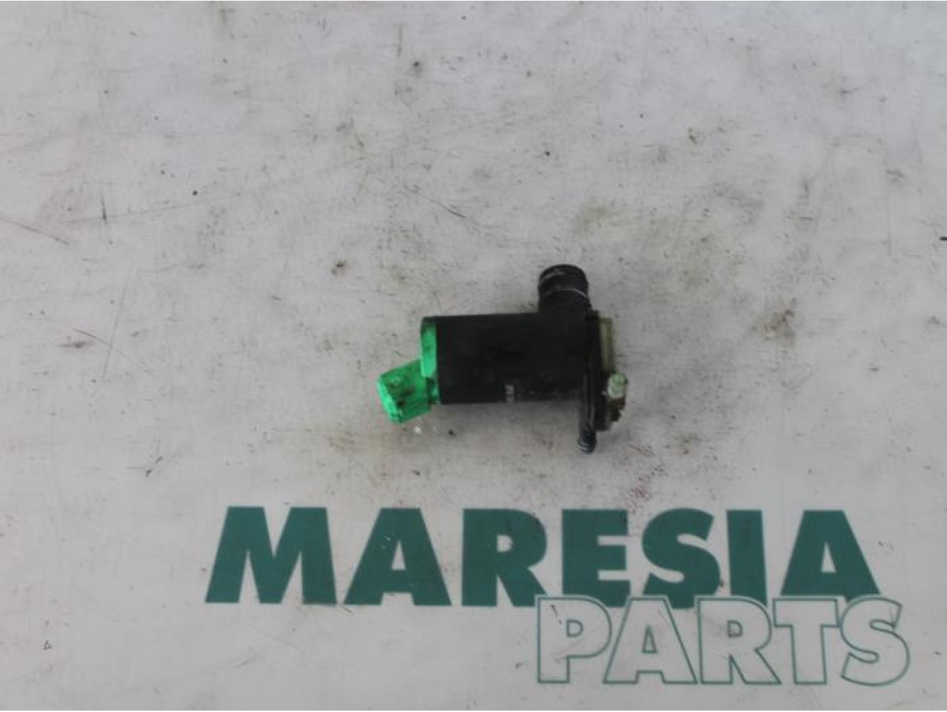 Peugeot - 206 - Scheibensprüherpumpe vorne