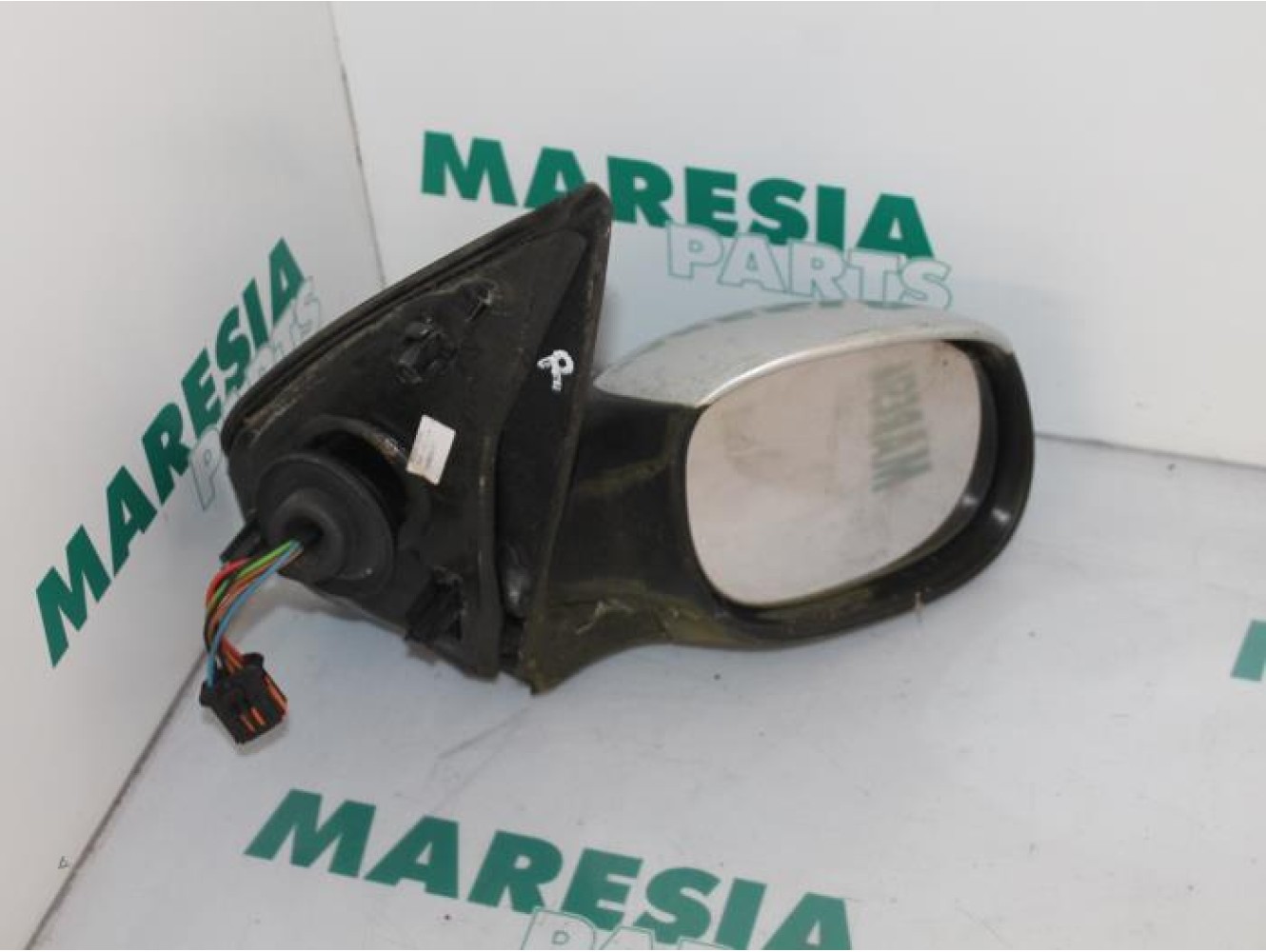 Peugeot - 206 - Wing mirror, right