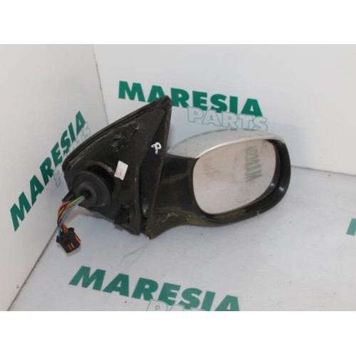 Peugeot - 206 - Wing mirror, right