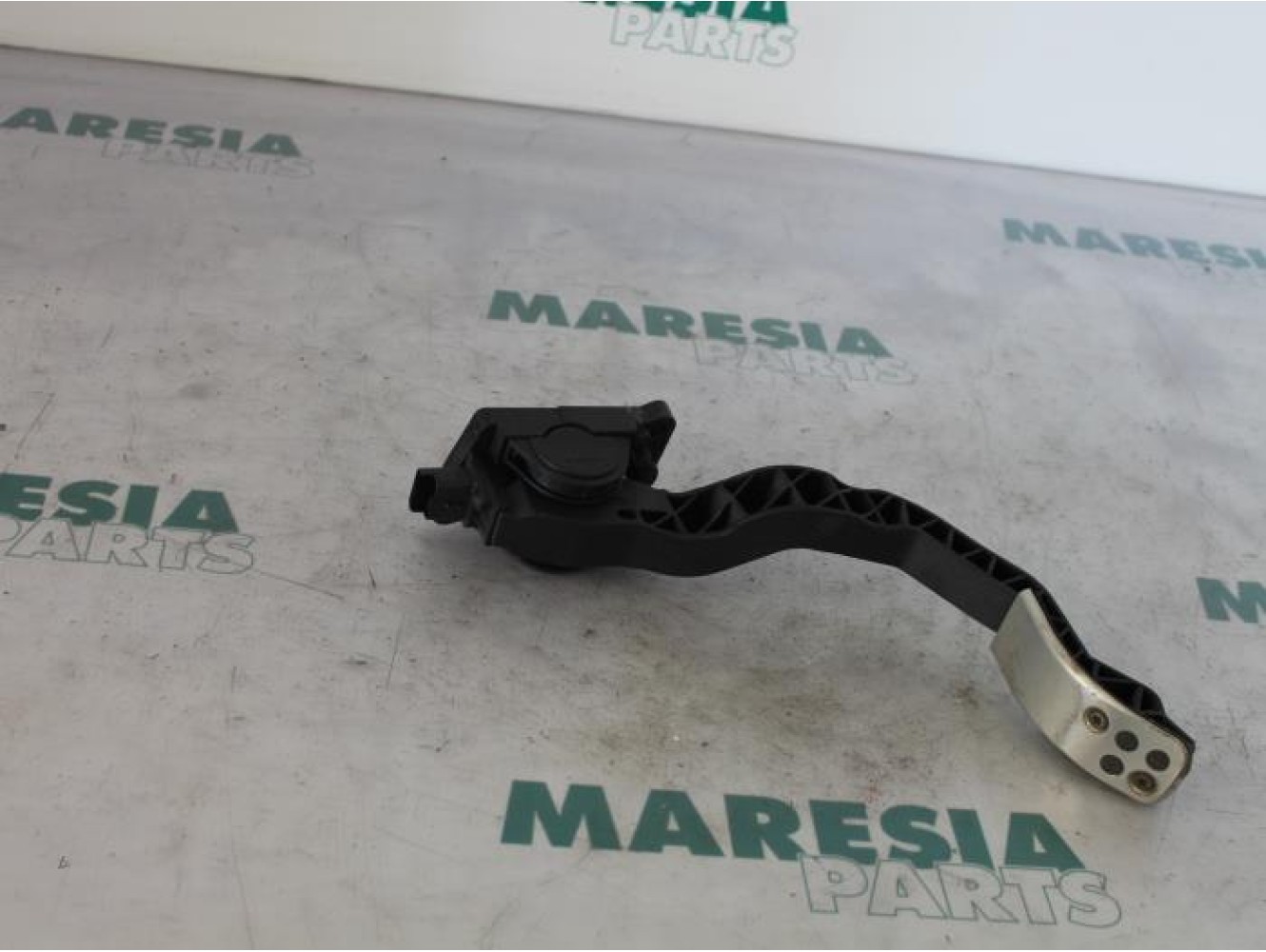 Peugeot - 206 - Gaspedaalpositie Sensor
