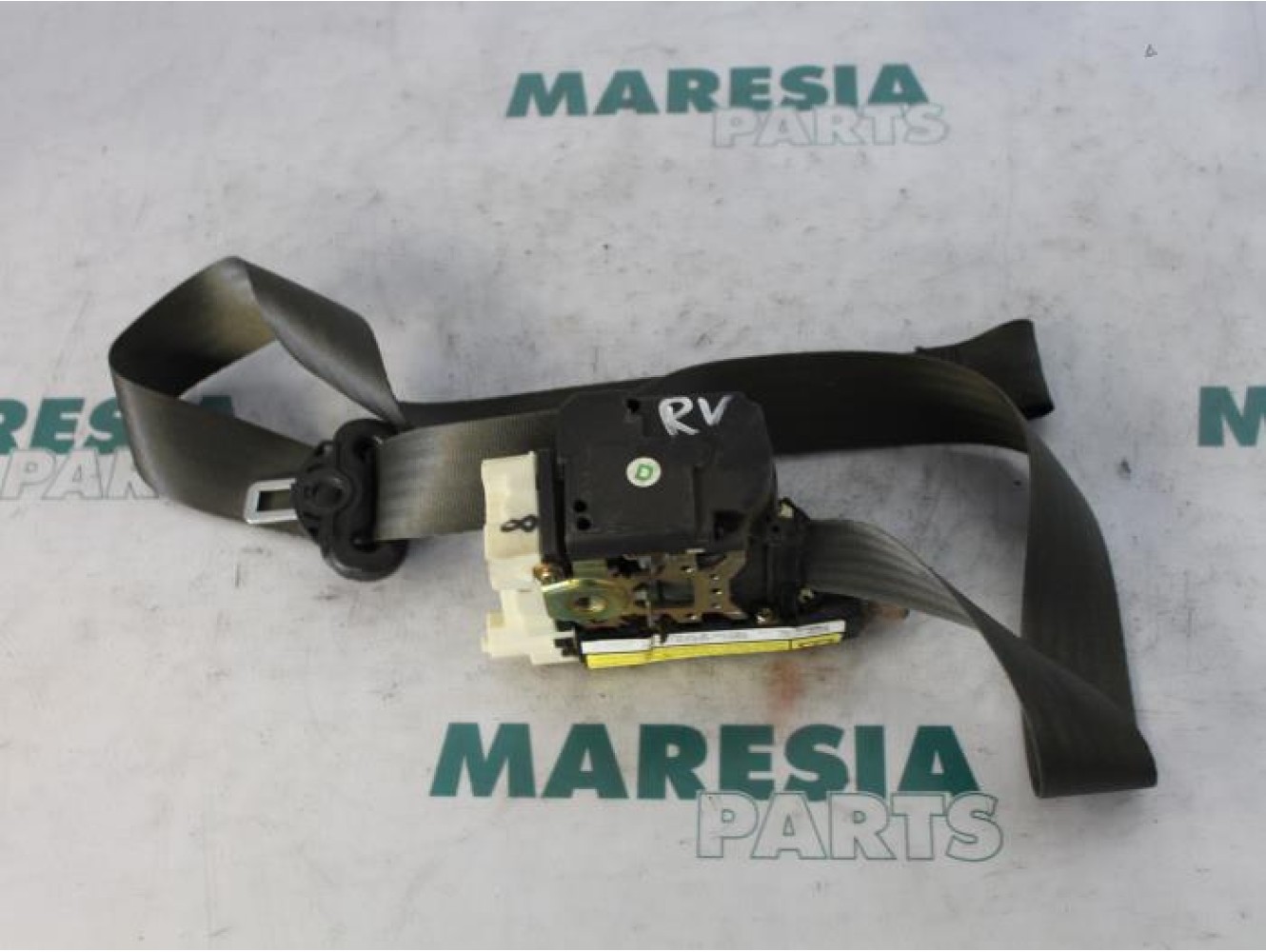 Fiat - Punto - Front seatbelt, right