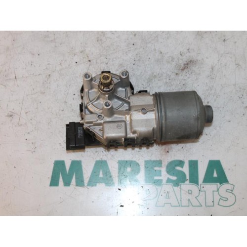 Peugeot - 206 - Front wiper motor