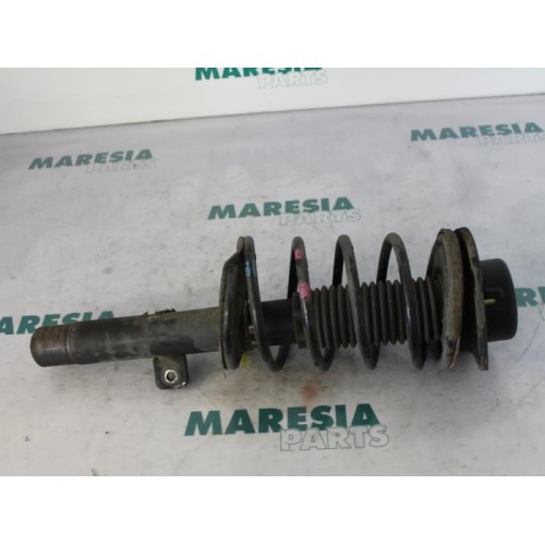 Peugeot - 206 - Front shock absorber rod, left