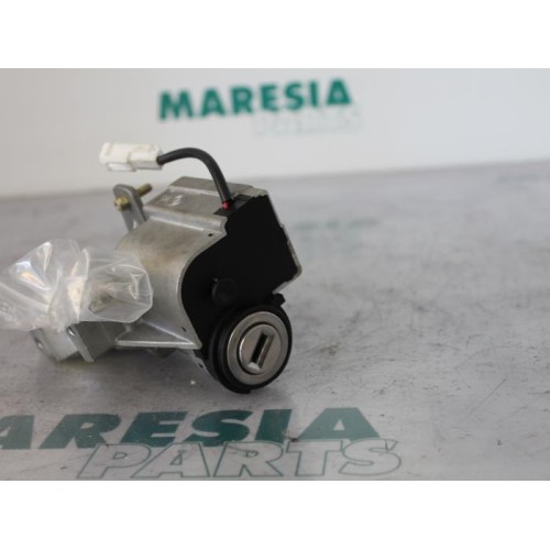 Lancia - Thesis - Ignition lock + key