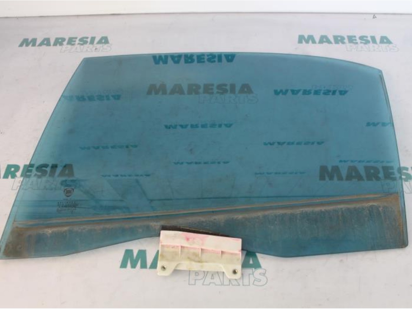 Lancia - Thesis - Portierruit 4Deurs links-achter