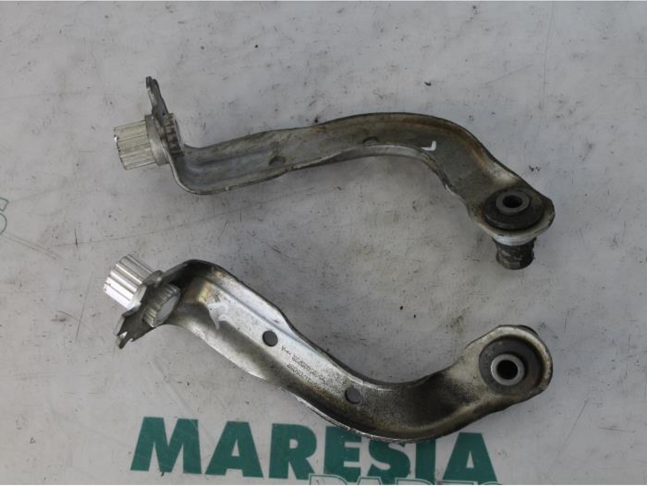 Renault - Clio - Subframe