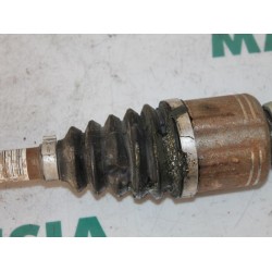 Renault - Clio - Aandrijfas links-voor