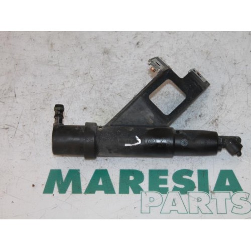 Lancia - Thesis - Headlight washer