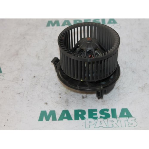 Renault - Megane - Kachel Ventilatiemotor