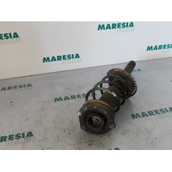 Renault - Megane - Front shock absorber rod, right