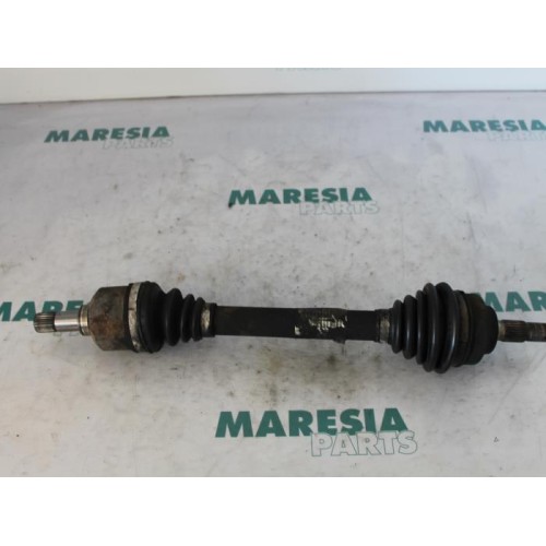 Peugeot - 307 - Front drive shaft, left