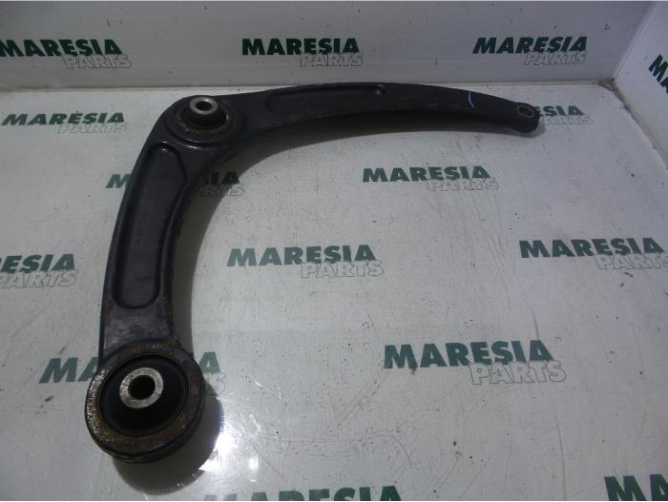 Peugeot - 307 - Front lower wishbone, left