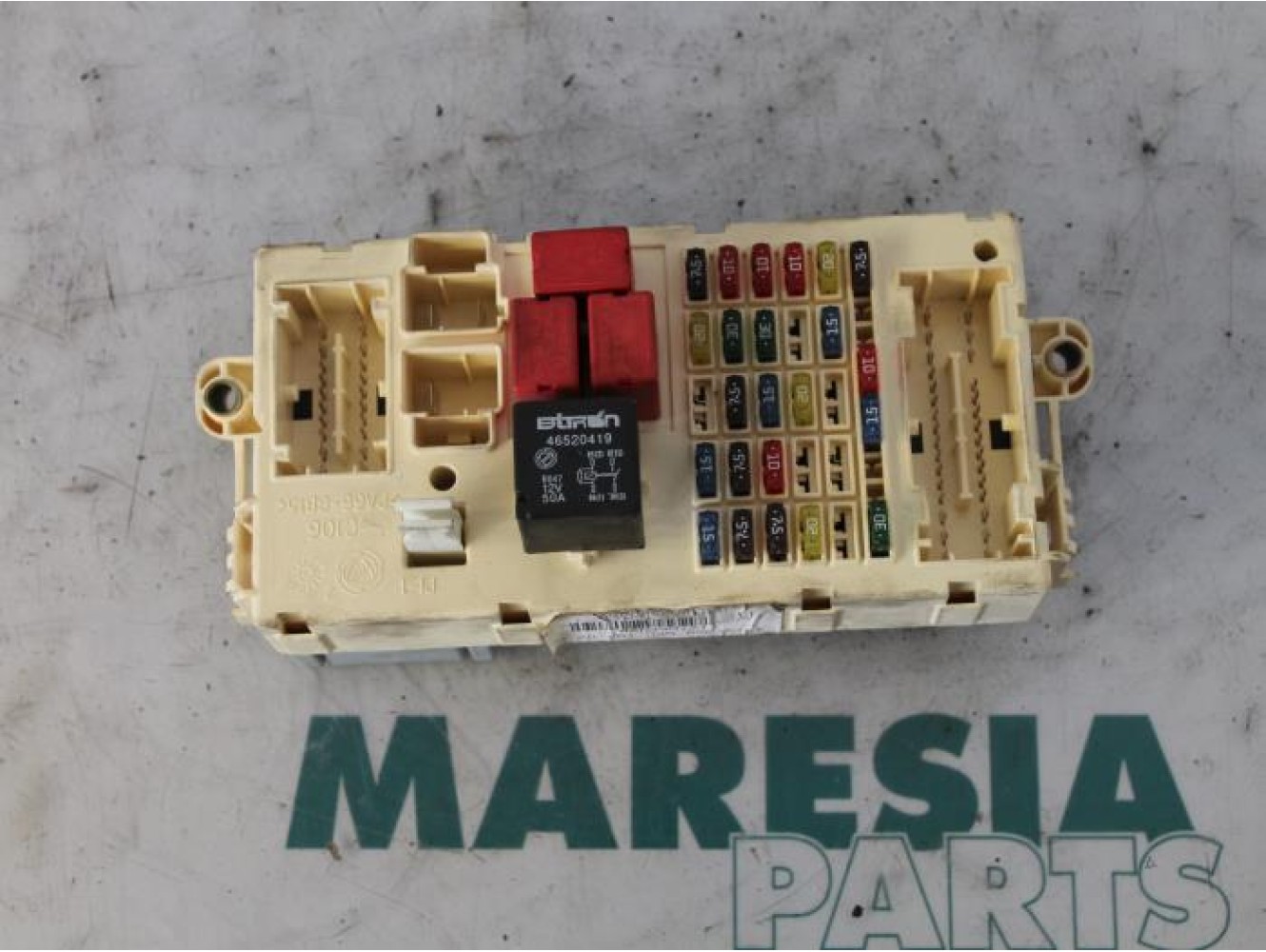 Fiat - Stilo - Fuse box