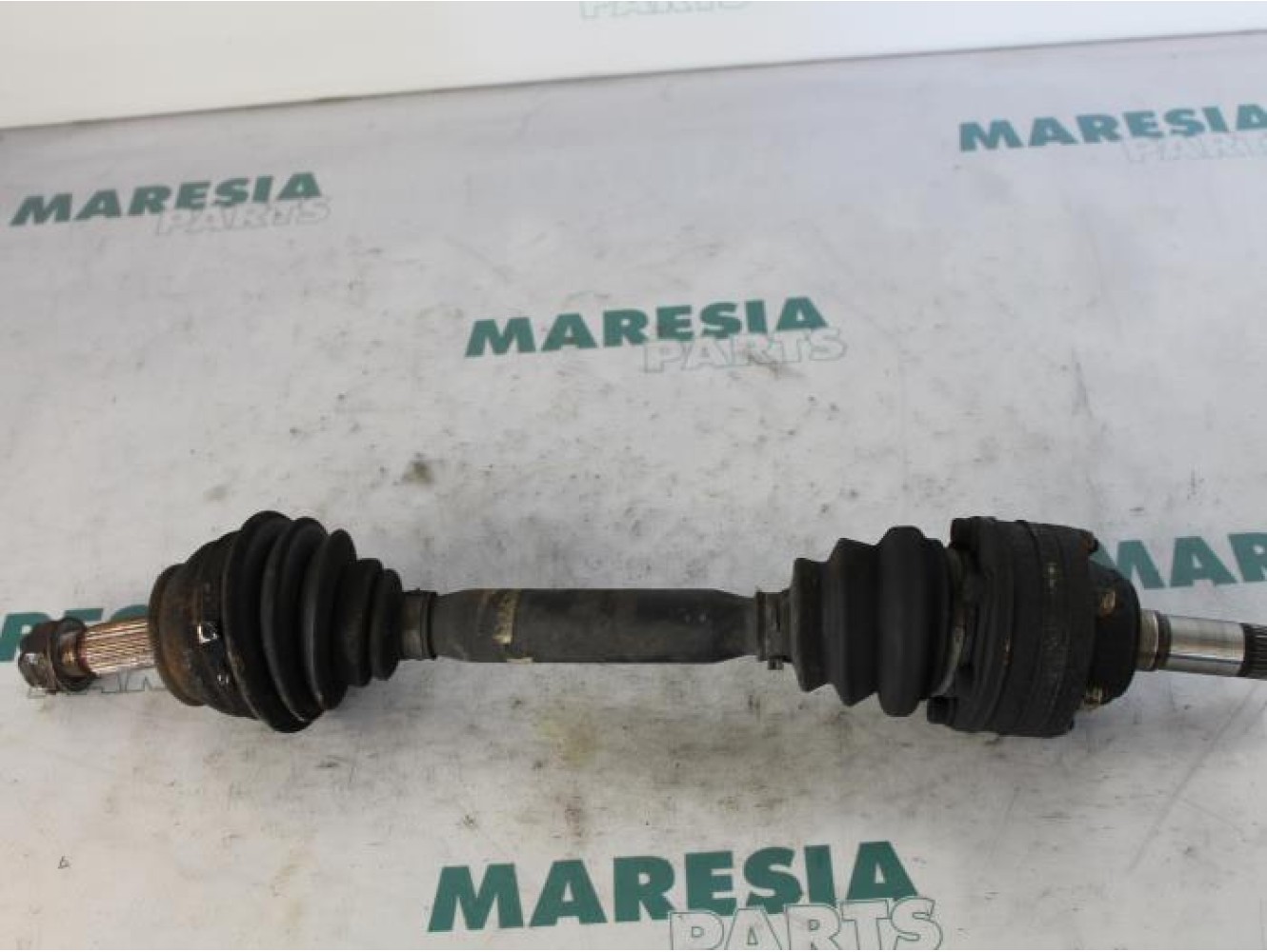 Fiat - Stilo - Aandrijfas links-voor