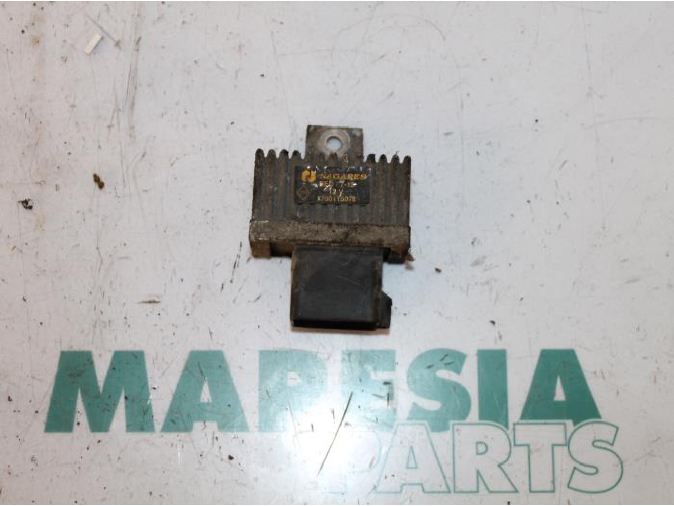 Renault - Laguna - Glow plug relay