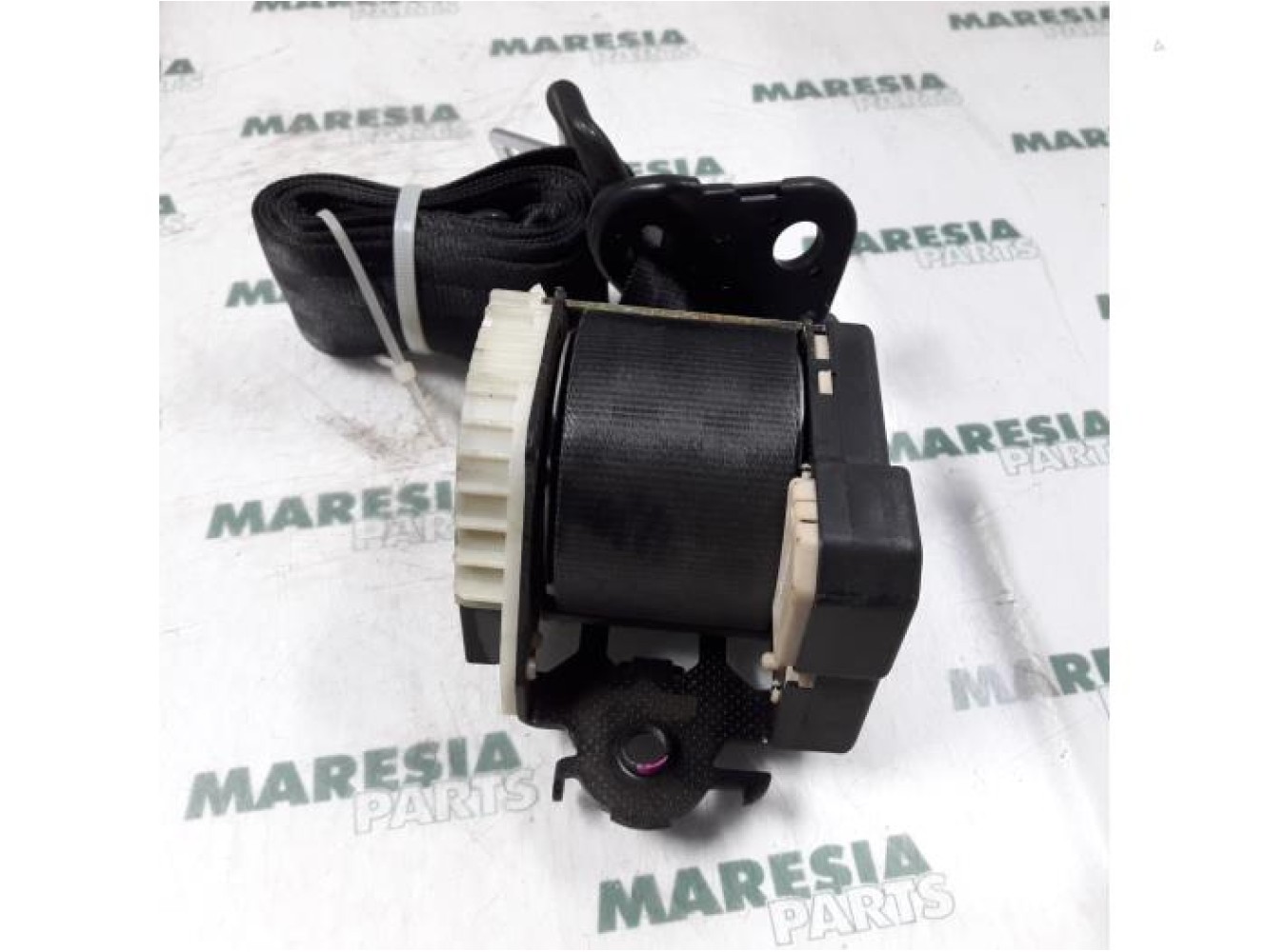 Citroen - C3 - Front seatbelt, right