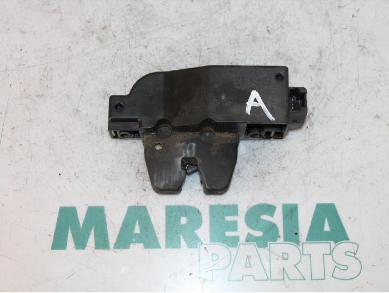 Citroen - Picasso - Tailgate lock mechanism