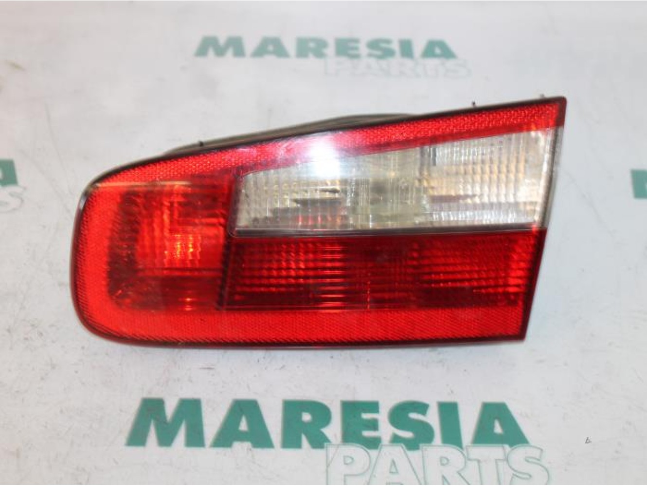 Renault - Laguna - Achterlicht rechts