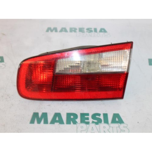 Renault - Laguna - Taillight, right