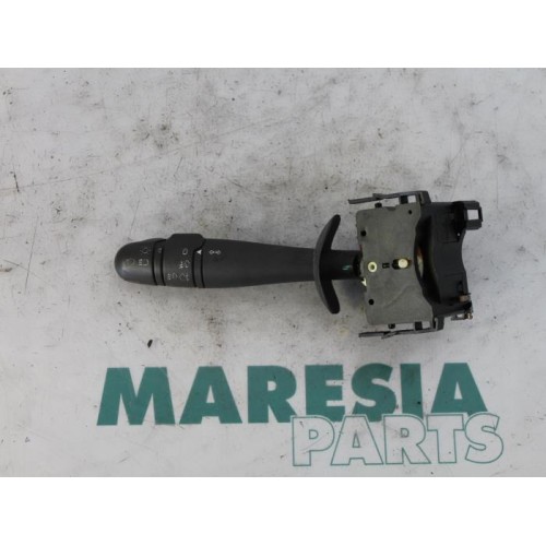 Renault - Laguna - Indicator switch