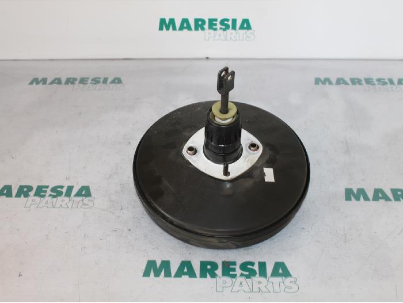 Renault - Megane Scenic - Brake servo