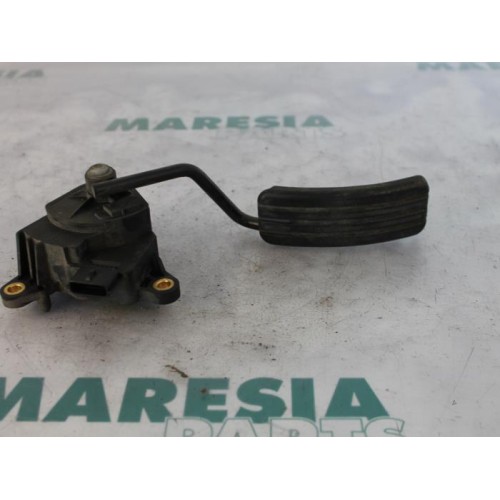 Renault - Megane Scenic - Throttle pedal position sensor