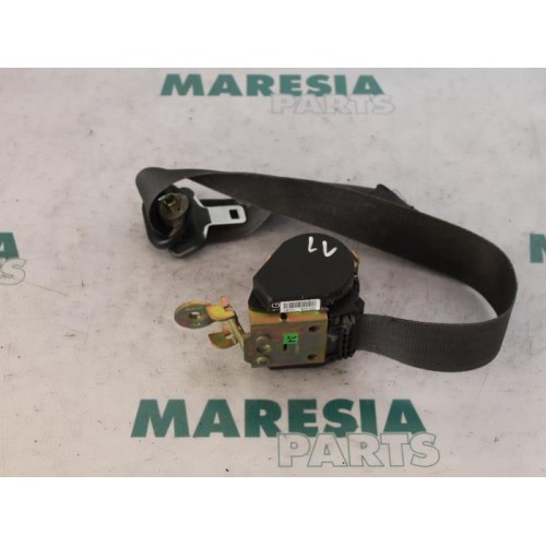 Renault - Megane Scenic - Sicherheitsgurt links vorne