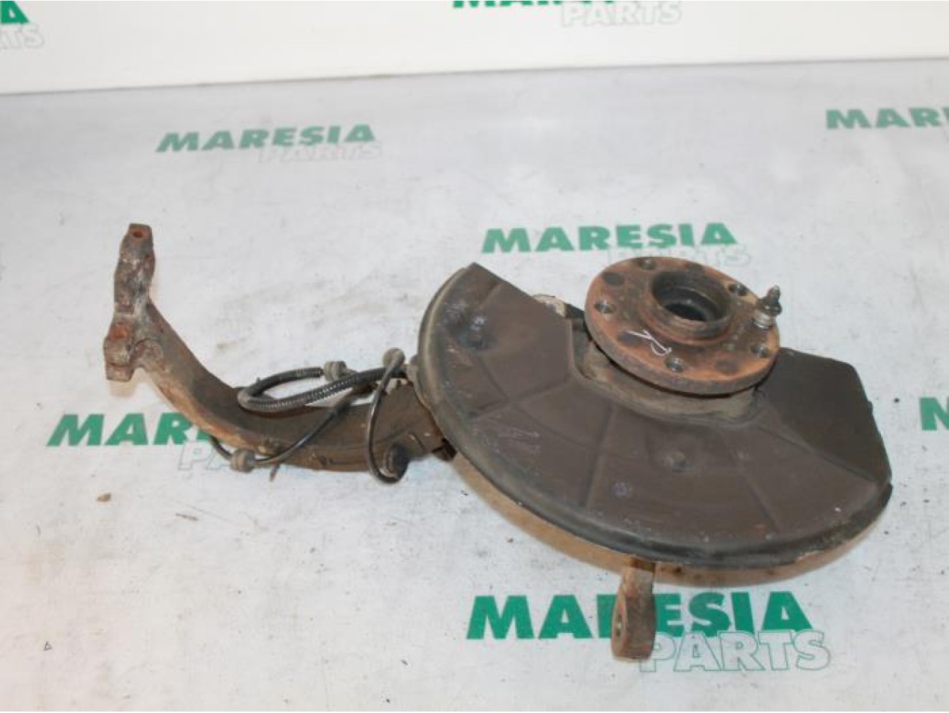 Lancia - Thesis - Knuckle, front right