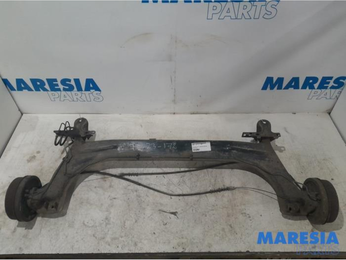 Renault - Twingo - Arbre entraînement roue avant