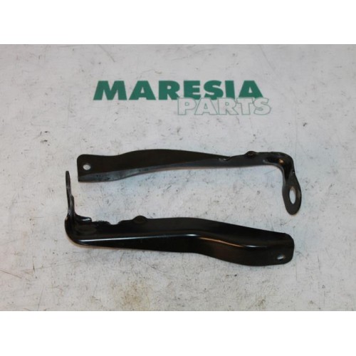 Renault - Clio - Subframe