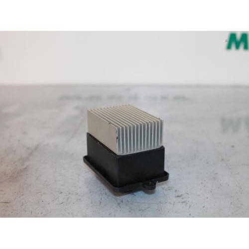 Renault - Clio - Heater resistor