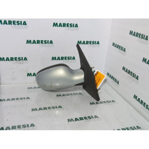 Renault - Megane Scenic - Wing mirror, right