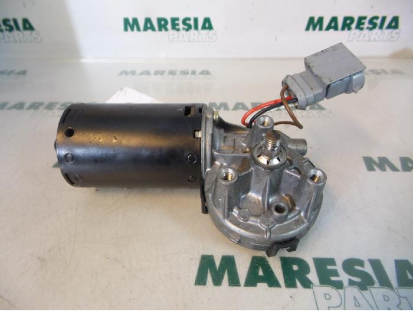 Renault - Megane Scenic - Front wiper motor
