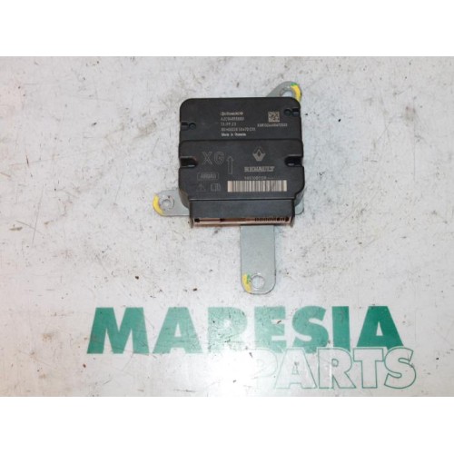 Renault - Clio - Airbag Module