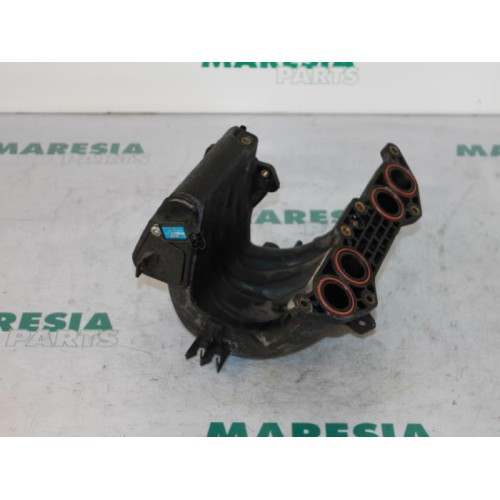 Peugeot - 206 - Intake manifold
