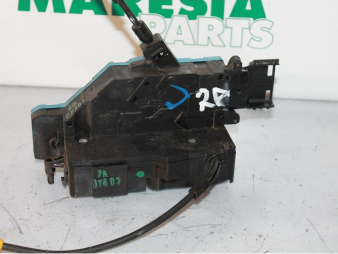 Peugeot - 207 - Rear door mechanism 4-door, right