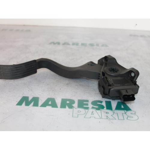 Peugeot - 308 - Throttle pedal position sensor