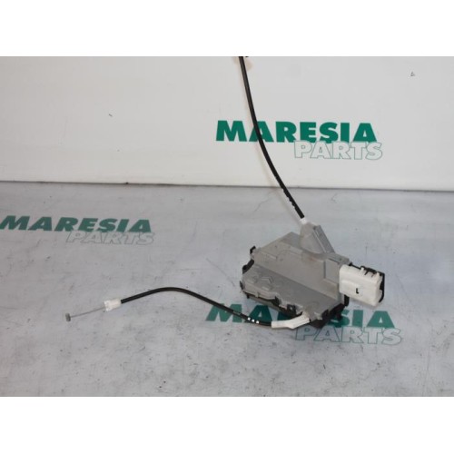 Peugeot - 308 - Rear door mechanism 4-door, right