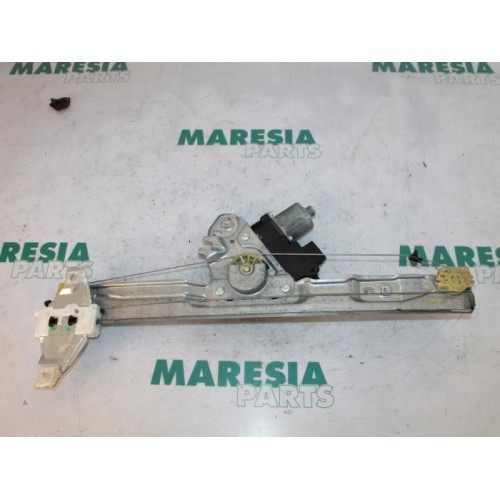 Peugeot - 308 - Window mechanism 4-door, front right