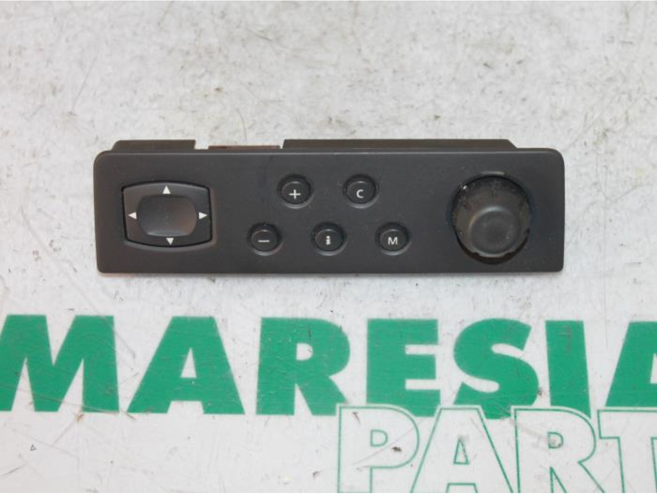 Renault - Megane Scenic - Navigation Display