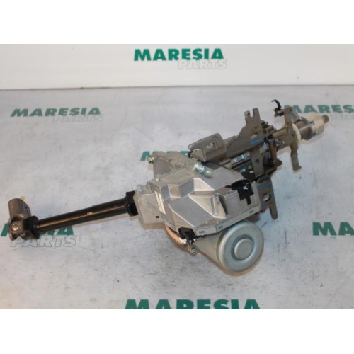 Renault - Megane Scenic - Steering column housing